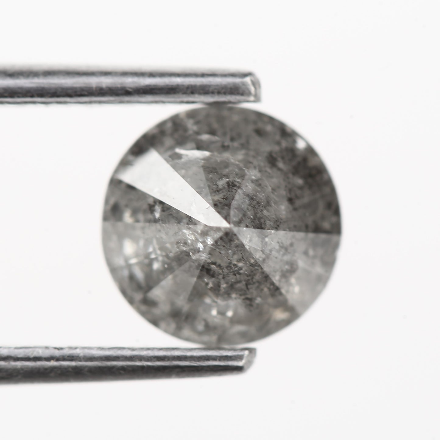 0.92 Ct. Round Brilliant Cut Fancy Gray Color Natural Diamond 6.10 mm