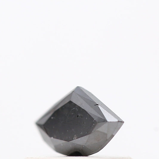 0.32 Ct Natural Black Half Moon Loose Diamond for Jewelery