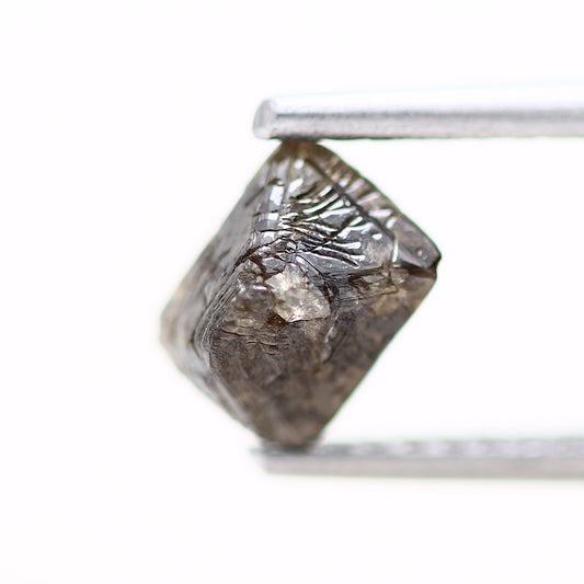 Octahedron Rough Natural Uncut Diamond Fancy 1.04 Carat Raw Diamond for Engagement Ring SDM7502