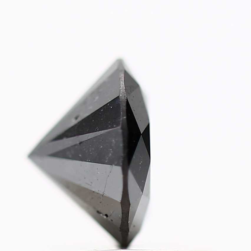 0.97 Carat Fancy Black Round Brilliant Cut Natural Loose Diamond
