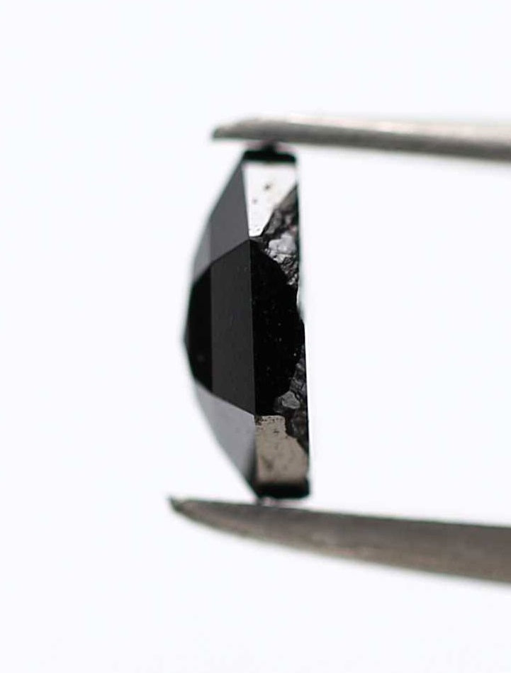 0.64 Ct Natural Black Shield Cut Loose Diamond for Jewelery