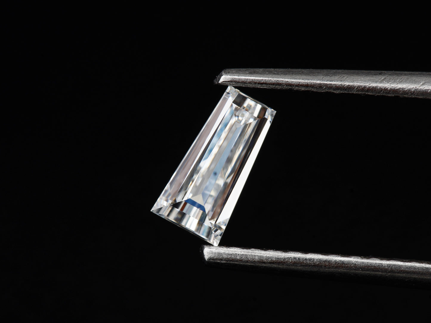 Tapered Baguette Diamonds Excellent Cut VVS2 Clarity E/F Color, Diamond Dealer USA Uk