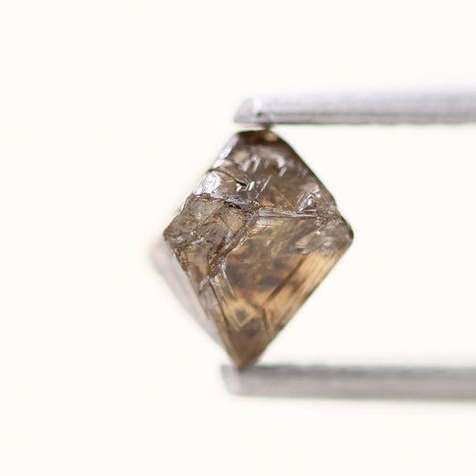Octahedron Rough Natural Uncut Diamond Fancy 0.73 Carat Raw Diamond for Engagement Ring SDM7504