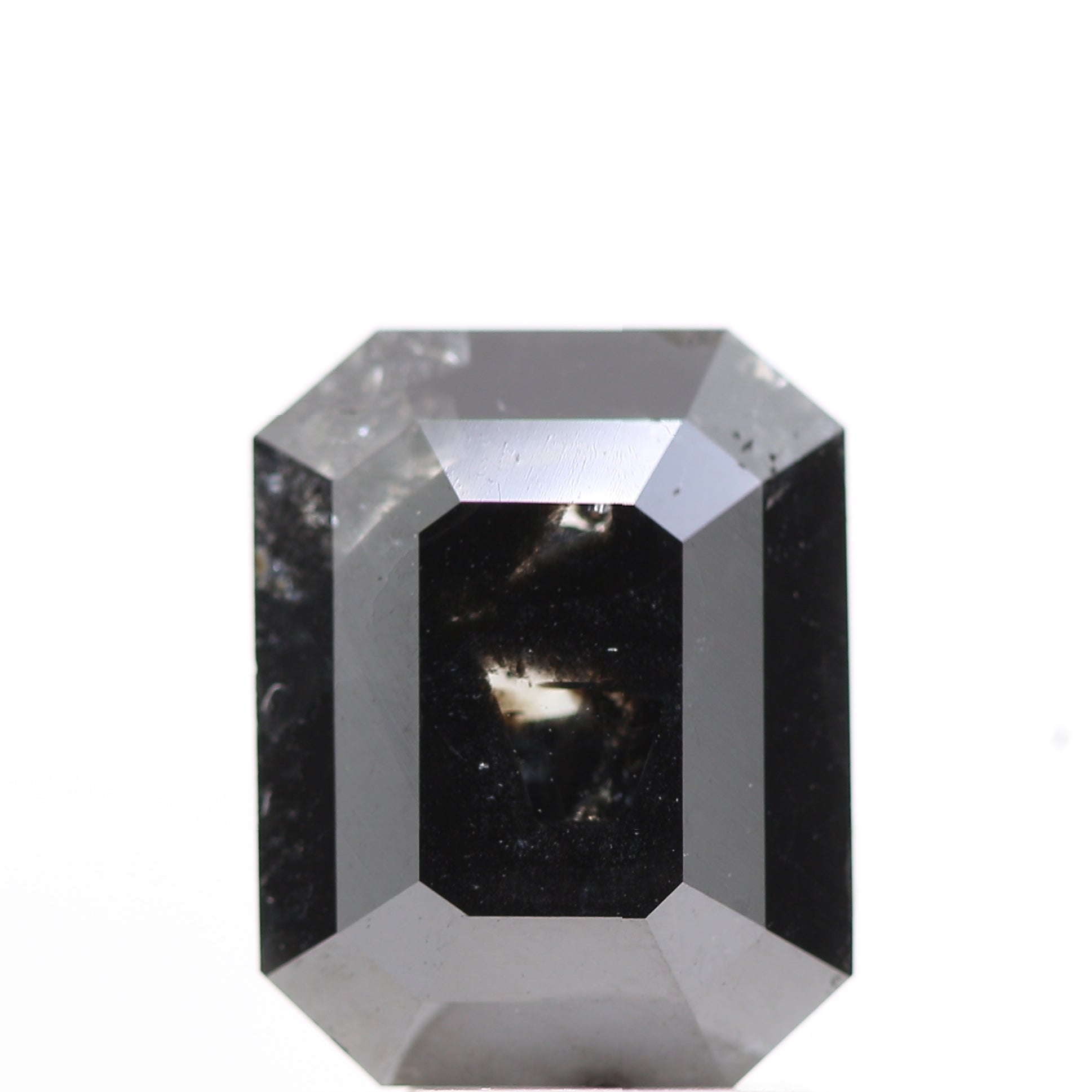 2.90 Carat Natural Black Emerald Full Cut Loose Diamond for Jewelery ( no color enhanced )