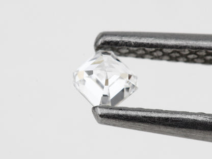 White Diamond, Asscher Shape, VS1 Clarity, F Color