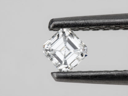 White Diamond, Asscher Shape, VS1 Clarity, F Color, 1 Carat 