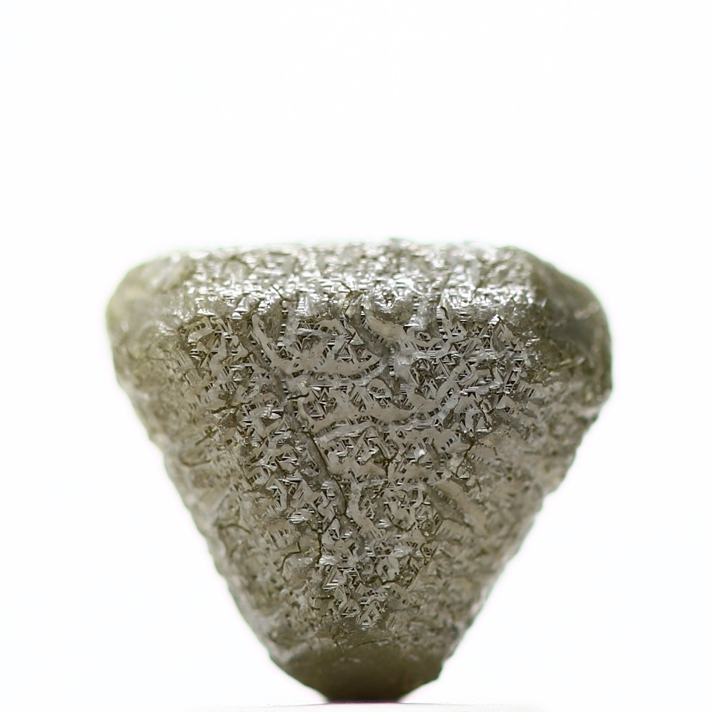 Triangle Green Rough Natural Uncut Diamond Fancy 2.35 Carat Raw Diamond for Engagement Ring SDM7565