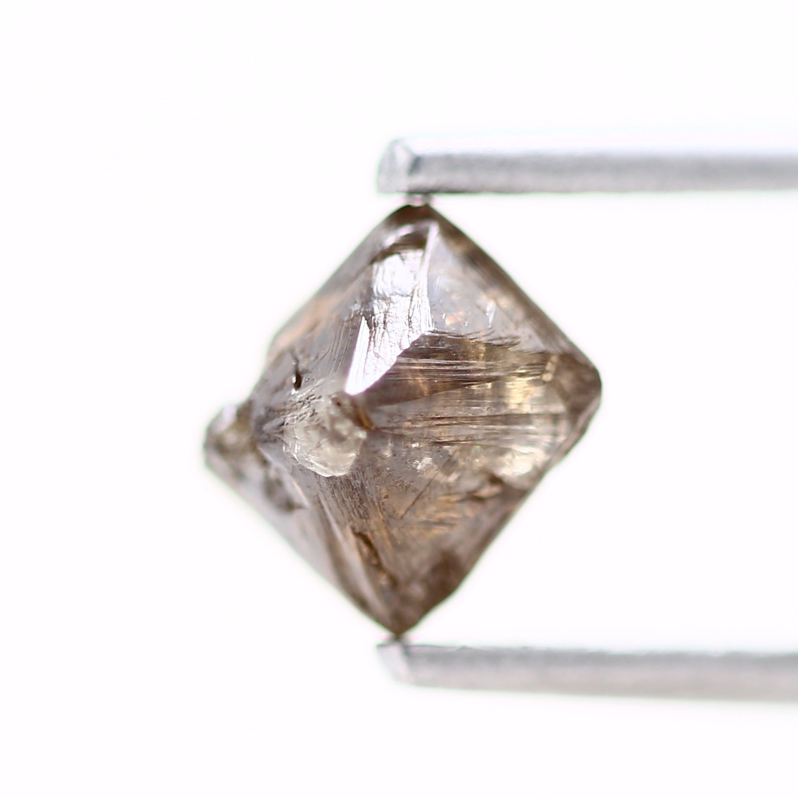 Octahedron Rough Natural Uncut Diamond Fancy 0.92 Carat Raw Diamond for Engagement Ring SDM7508