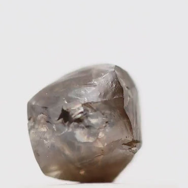 Rough Natural Uncut Diamond Fancy 0.67 Carat Raw Diamond for Engagement Ring SDM822