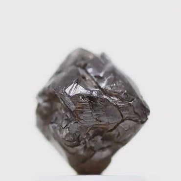 Octahedron Rough Natural Uncut Diamond Fancy 1.55 Carat Raw Diamond for Engagement Ring SDM6181