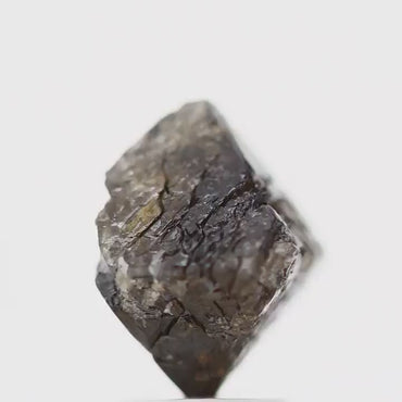 Octahedron Rough Natural Uncut Diamond Fancy 3.35 Carat Raw Diamond for Engagement Ring SDM6177