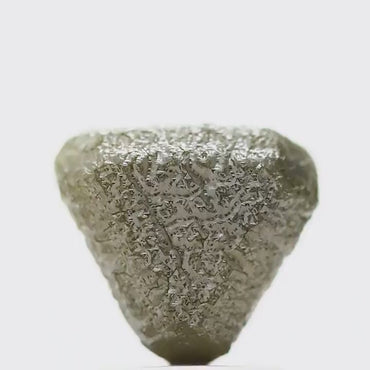 Triangle Green Rough Natural Uncut Diamond Fancy 2.35 Carat Raw Diamond for Engagement Ring SDM7565